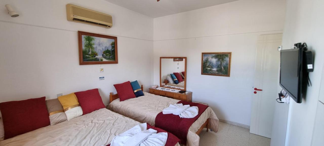 Astrofegia Apartments Near The Sea Agia Marina  Exteriör bild