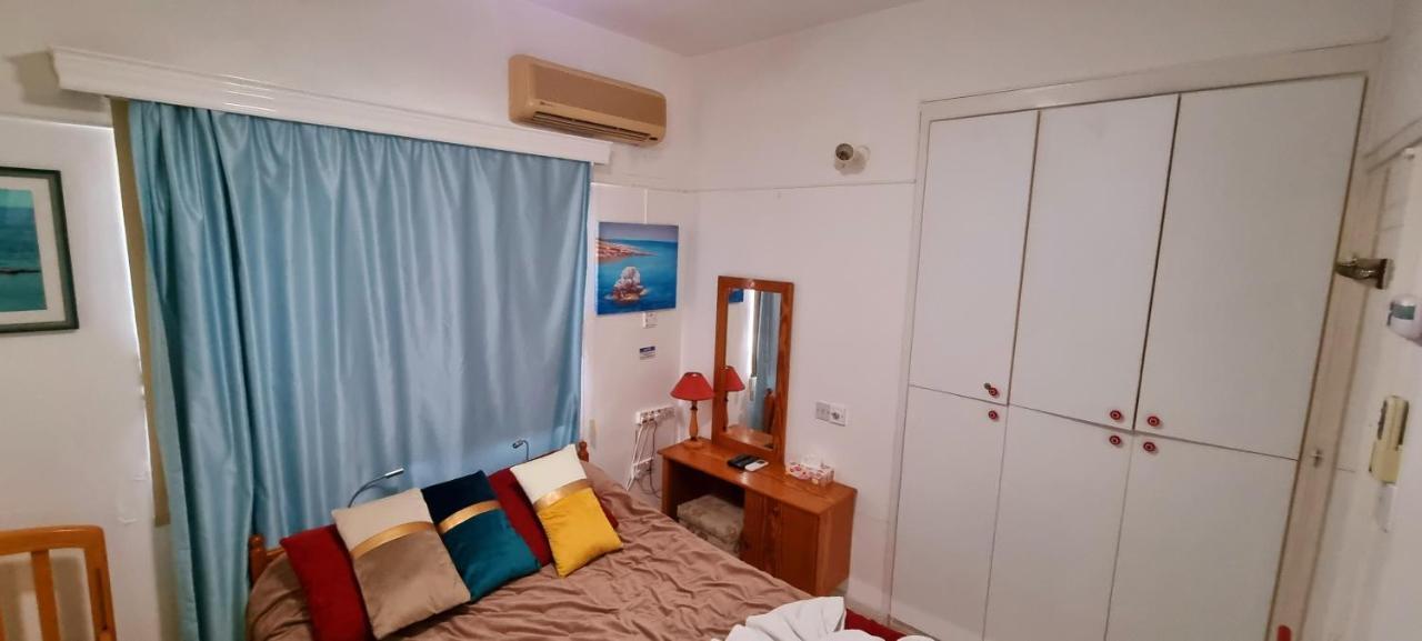 Astrofegia Apartments Near The Sea Agia Marina  Exteriör bild
