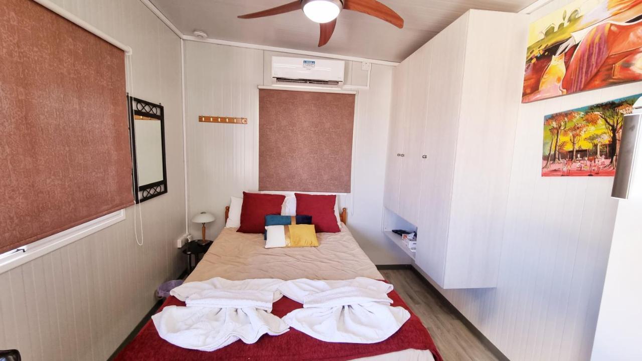 Astrofegia Apartments Near The Sea Agia Marina  Exteriör bild