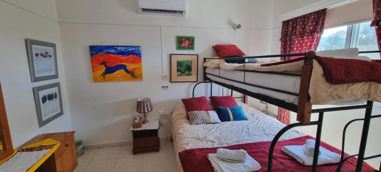 Astrofegia Apartments Near The Sea Agia Marina  Exteriör bild