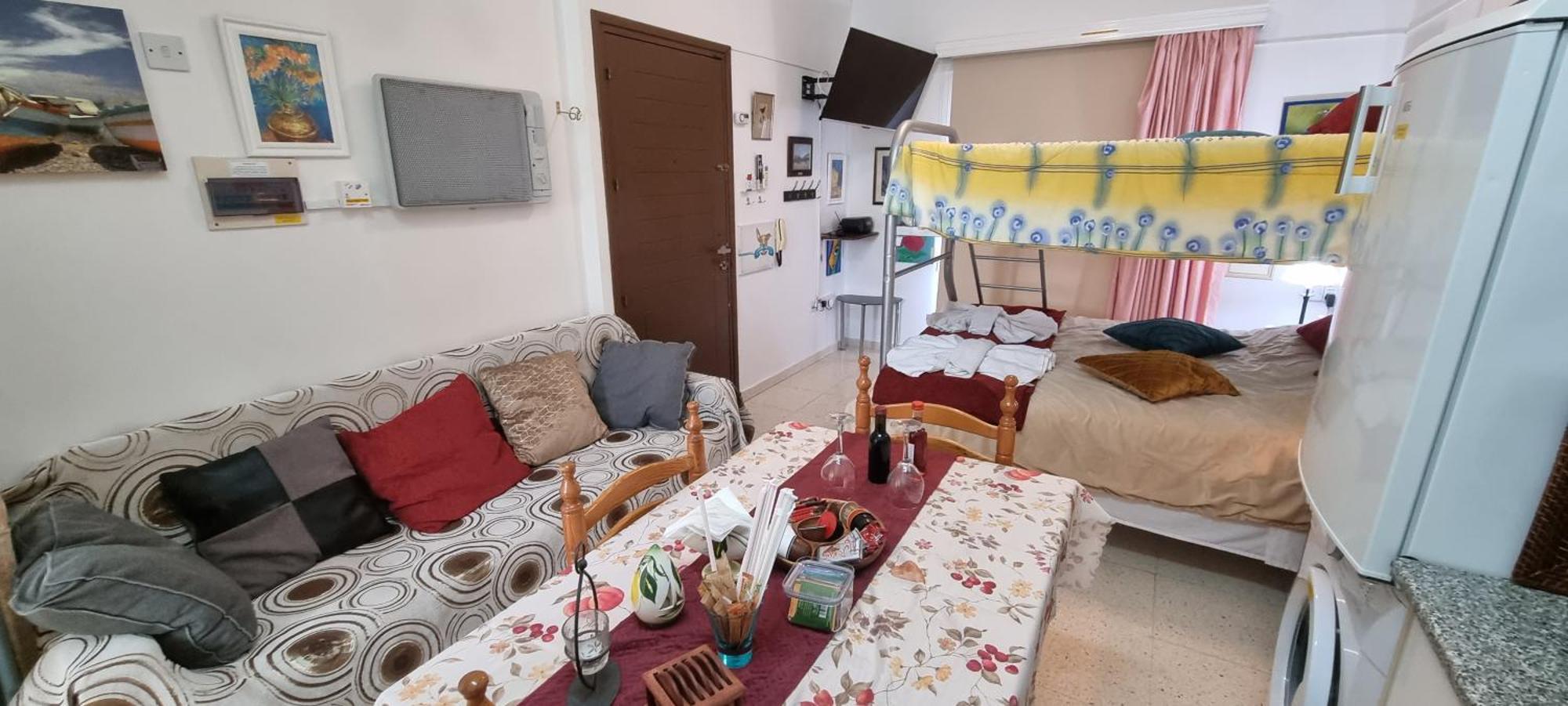 Astrofegia Apartments Near The Sea Agia Marina  Exteriör bild